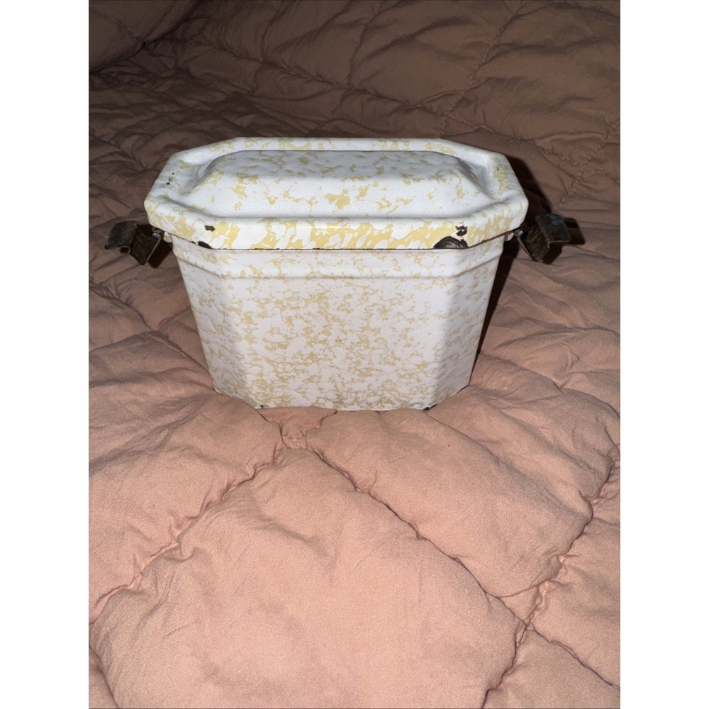 Antique French Enameled Graniteware Lunch Pail. White/ Yellow Lunch Box w Handle